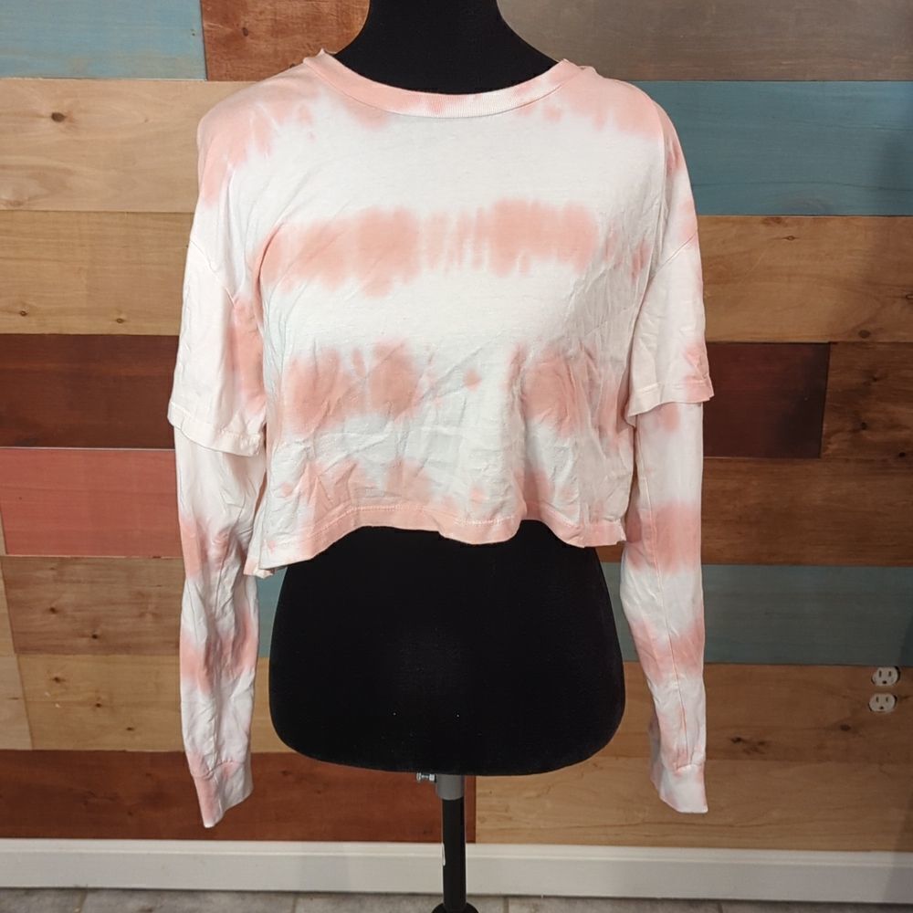 💜5/$25 small long sleeve tie-dye crop top forever 21